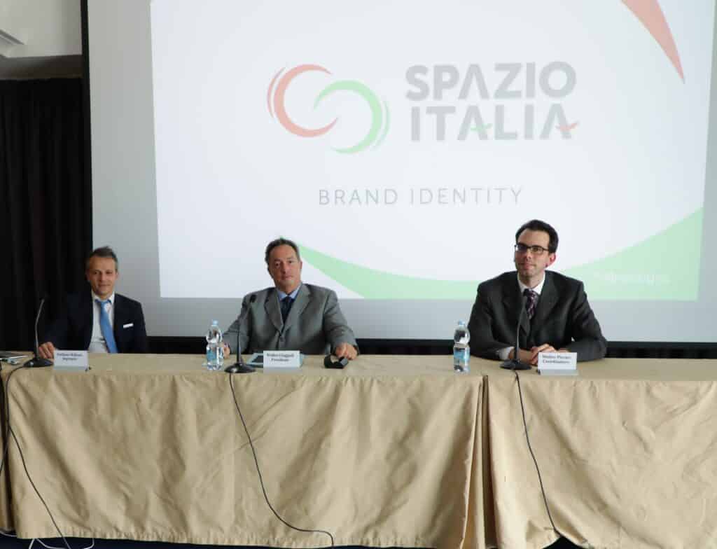 Conferenza di presentazione della associazione
